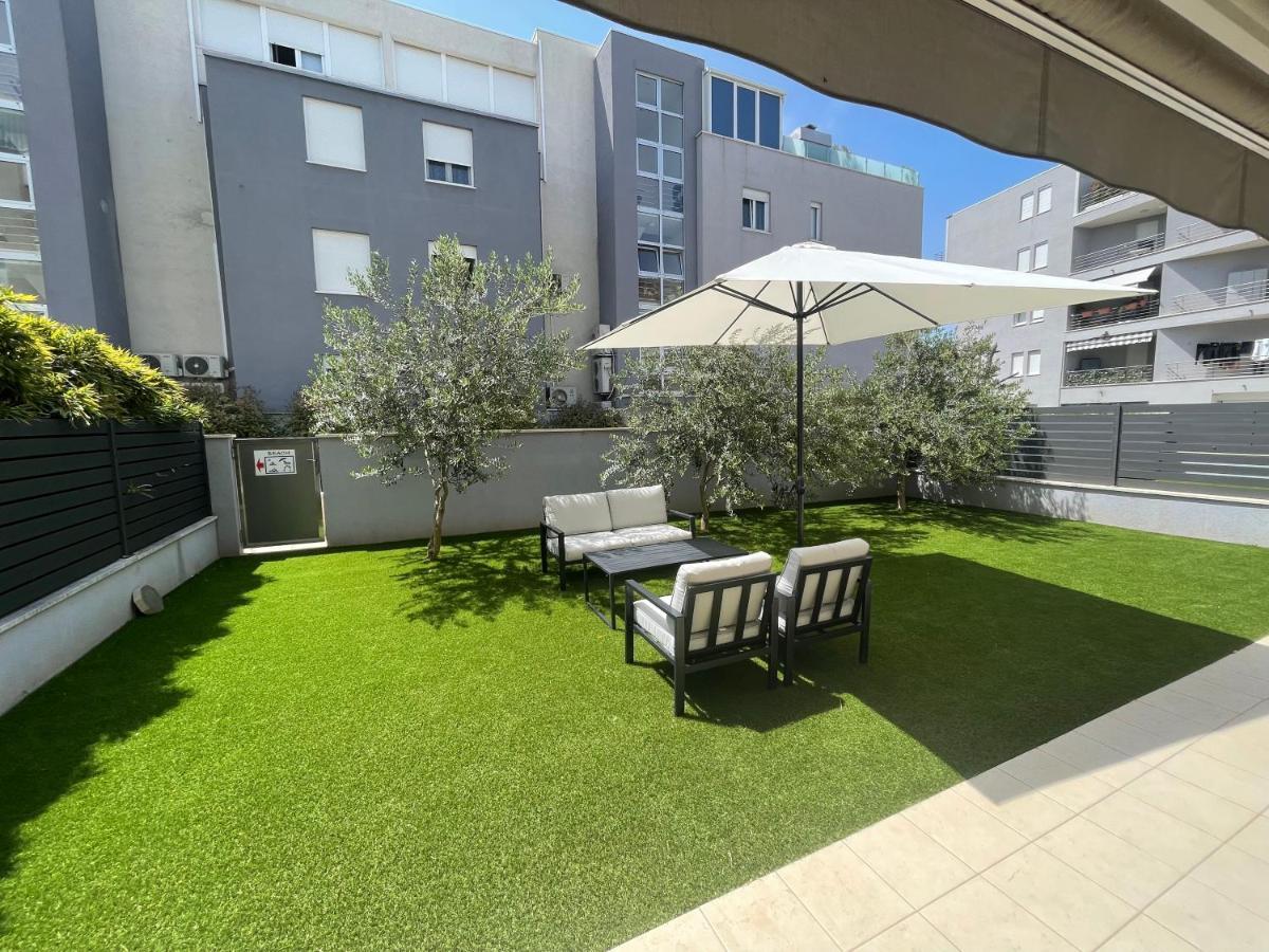 Adriatic Queen Rooms & Apartments Split Bagian luar foto