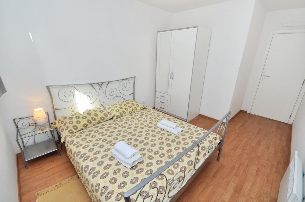Adriatic Queen Rooms & Apartments Split Bagian luar foto