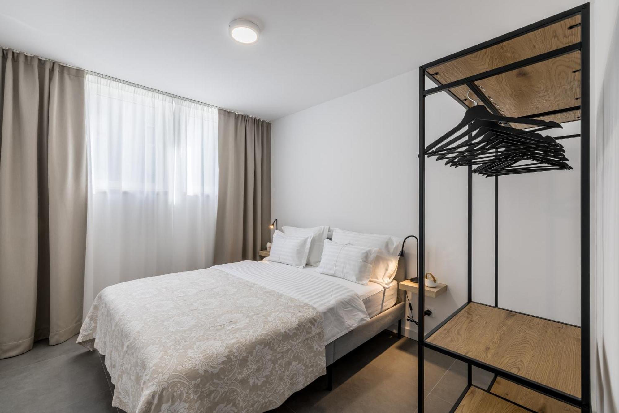 Adriatic Queen Rooms & Apartments Split Bagian luar foto