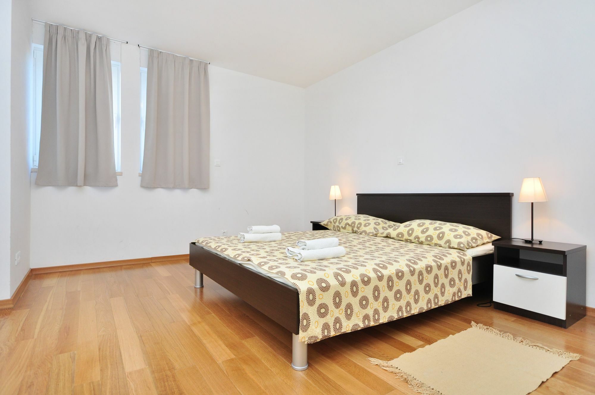 Adriatic Queen Rooms & Apartments Split Bagian luar foto